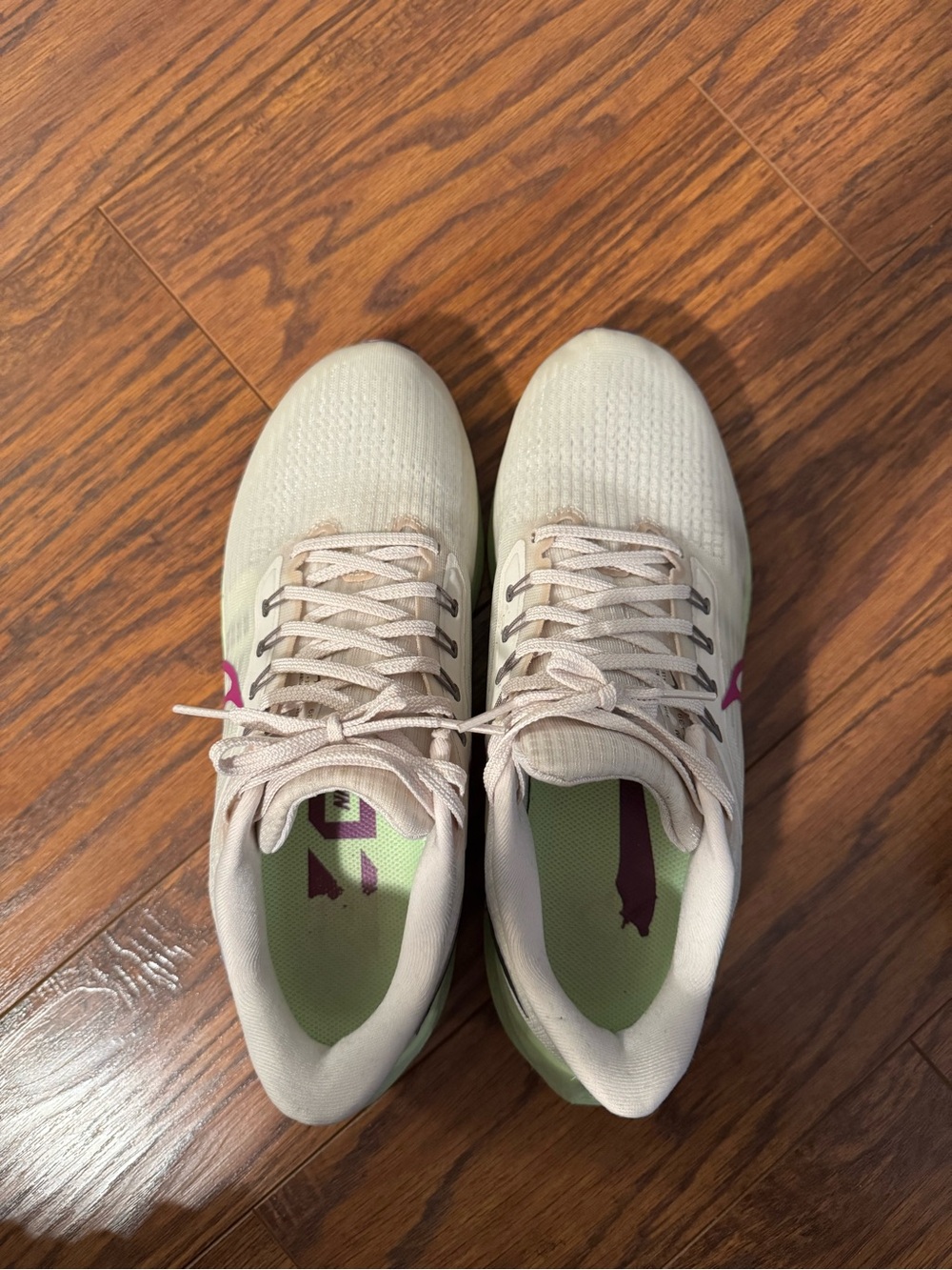 Women’s Nike Air Zoom | Worn but in good condition
